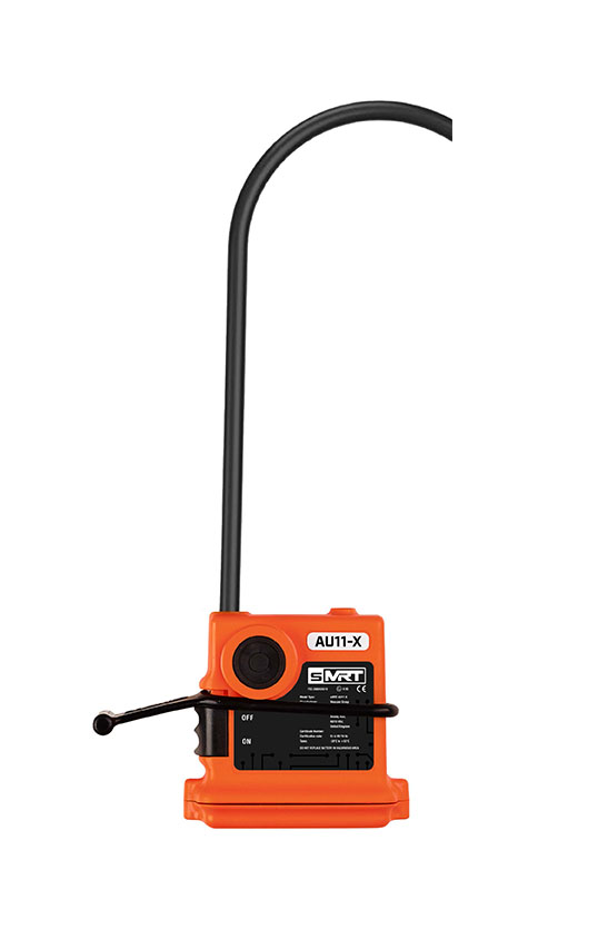 20150060 Man over Board sMRT AU11-X PLB De sMRT AU11-X is een ATEX Zone 2 gecertificeerd Man Overboord (MOB) Maritime Survivor Locating Device (MSLD), die automatisch waarschuwt op 121.5MHz en slachtoffers volgt via AIS tot op 10 meter nauwkeurig. Dankzij de GPS-positie die elke minuut via AIS wordt geüpdatet, wordt uw en elk nabijgelegen schip een onmiddellijke SAR-bron.