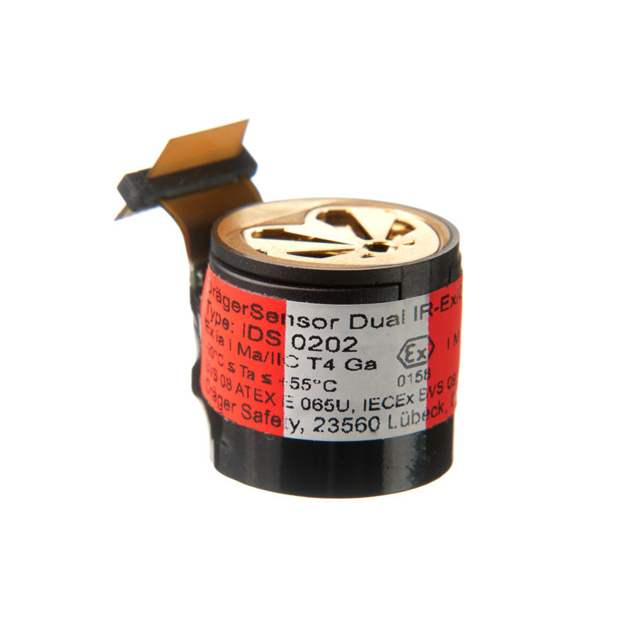 6851880 Dräger X-am&reg; 5600 Ergonomisch, in compacte afmetingen ontworpen en uitgerust met innovatieve infrarood sensortechnologie: de Dräger X-am&reg; 5600 is het kleinste meervoudige gasmeetinstrument voor de detectie van maximaal zes gassen. Voldoet aan de MSC.581(110). Ideaal voor de persoonlijke bewaking meet het robuuste, waterdichte instrument explosieve, brandbare, toxische gassen en dampen alsmede zuurstof.